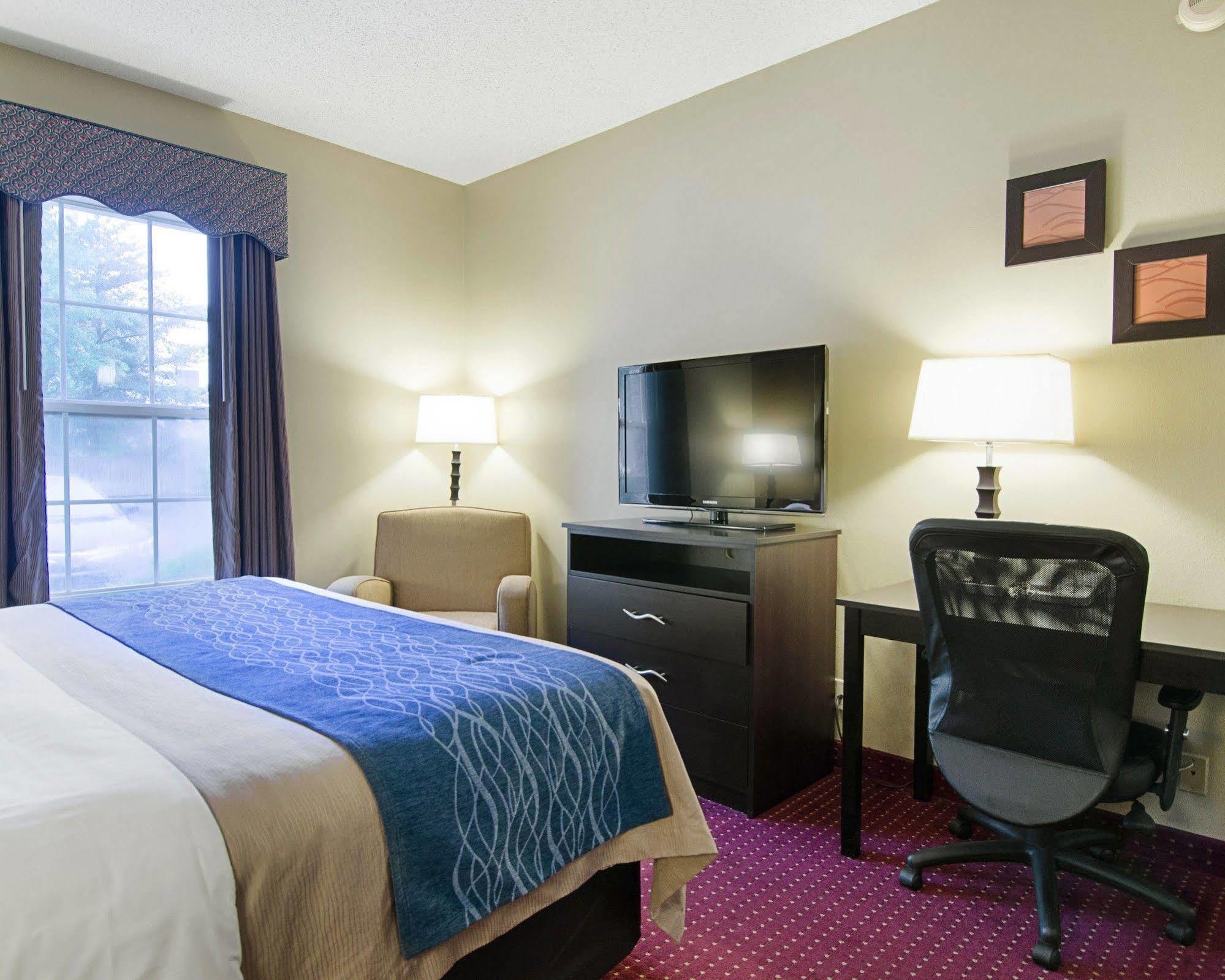 Quality Inn & Suites Little Rock West Exterior foto